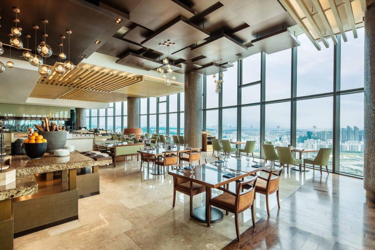 Sheraton Seoul D Cube City Hotel Gimpo Екстериор снимка