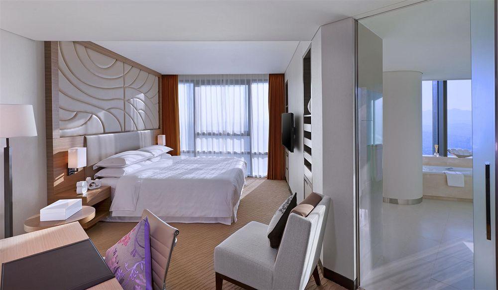 Sheraton Seoul D Cube City Hotel Gimpo Екстериор снимка