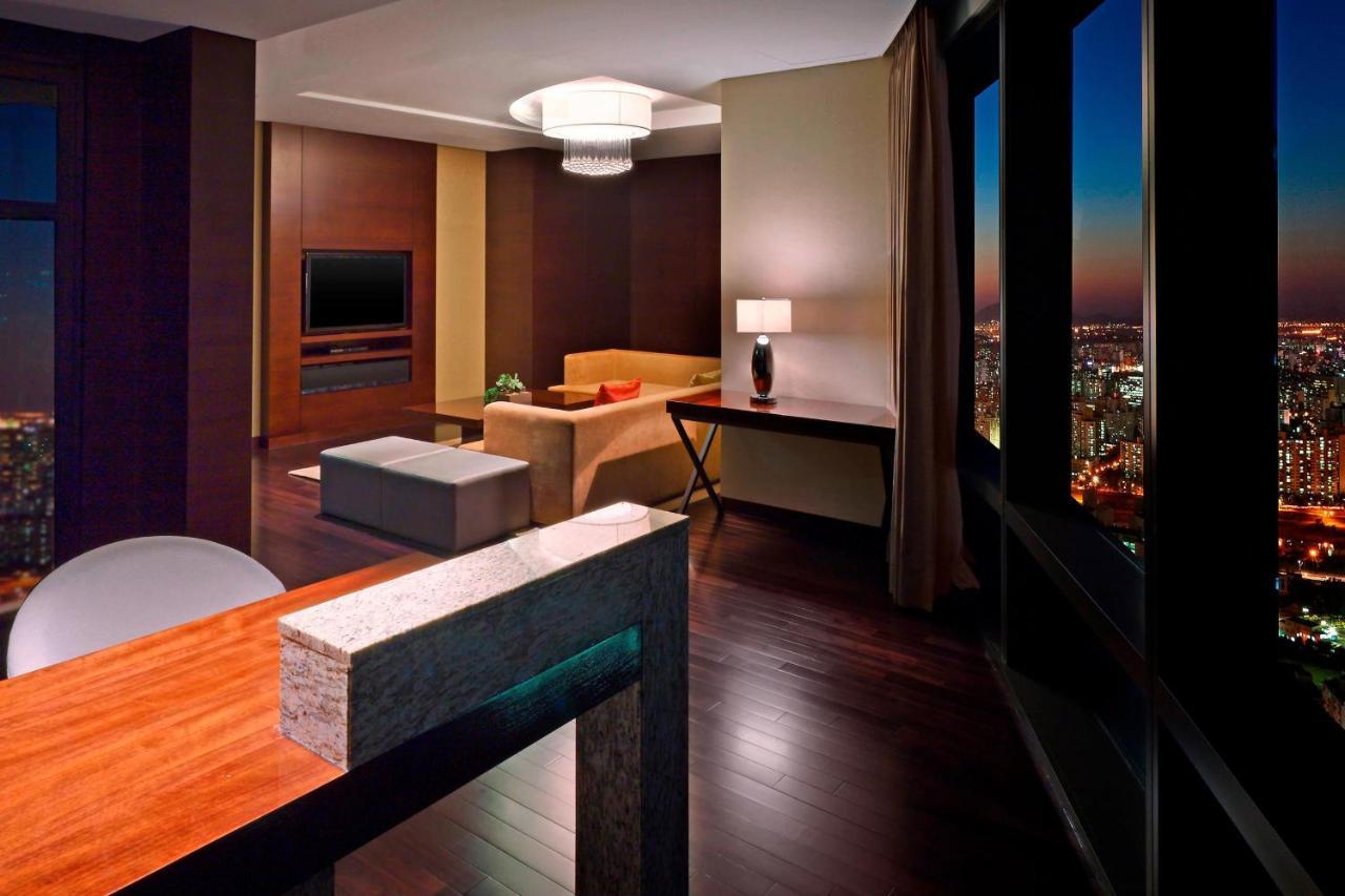 Sheraton Seoul D Cube City Hotel Gimpo Екстериор снимка